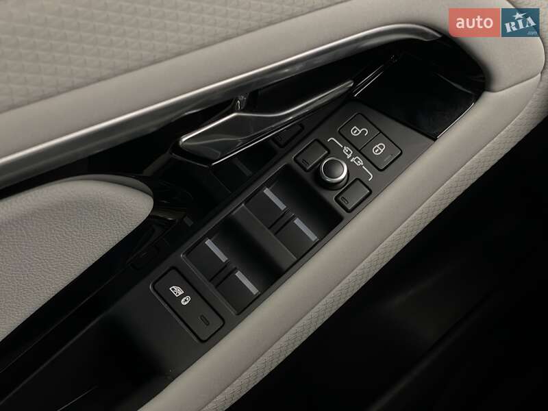 Позашляховик / Кросовер Land Rover Range Rover Evoque 2019 в Києві фото 13 Позашляховик / Кросовер Land Rover Range Rover Evoque 2019 в Києві