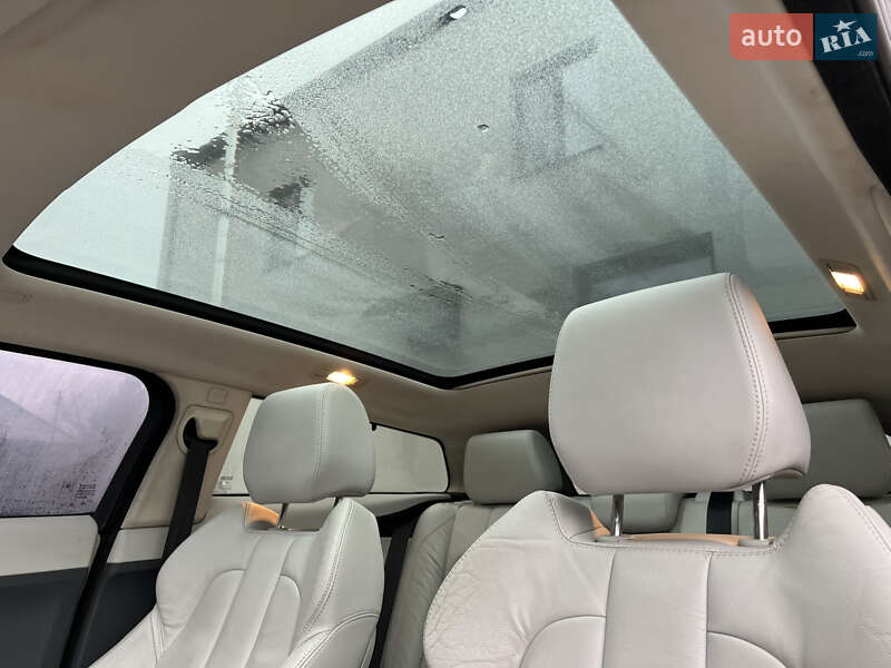 Внедорожник / Кроссовер Land Rover Range Rover Evoque 2011 в Житомире