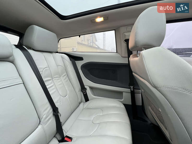 Внедорожник / Кроссовер Land Rover Range Rover Evoque 2011 в Житомире