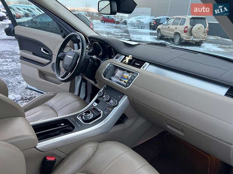 Внедорожник / Кроссовер Land Rover Range Rover Evoque 2016 в Львове