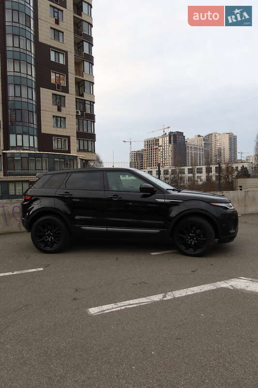 Внедорожник / Кроссовер Land Rover Range Rover Evoque 2017 в Киеве