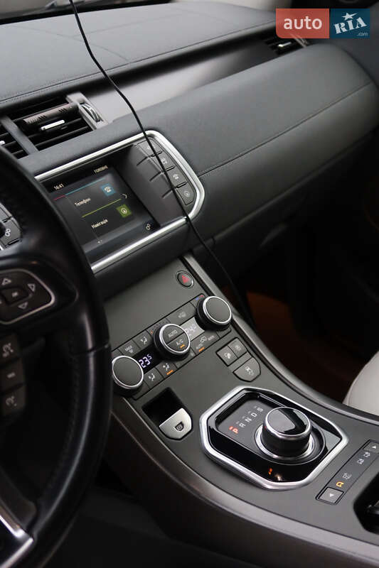Внедорожник / Кроссовер Land Rover Range Rover Evoque 2017 в Киеве