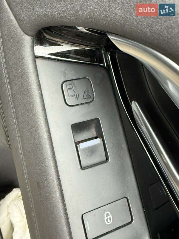 Позашляховик / Кросовер Land Rover Range Rover Evoque 2020 в Львові фото 12 Позашляховик / Кросовер Land Rover Range Rover Evoque 2020 в Львові