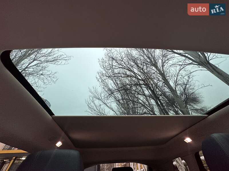 Позашляховик / Кросовер Land Rover Range Rover Evoque 2019 в Дніпрі