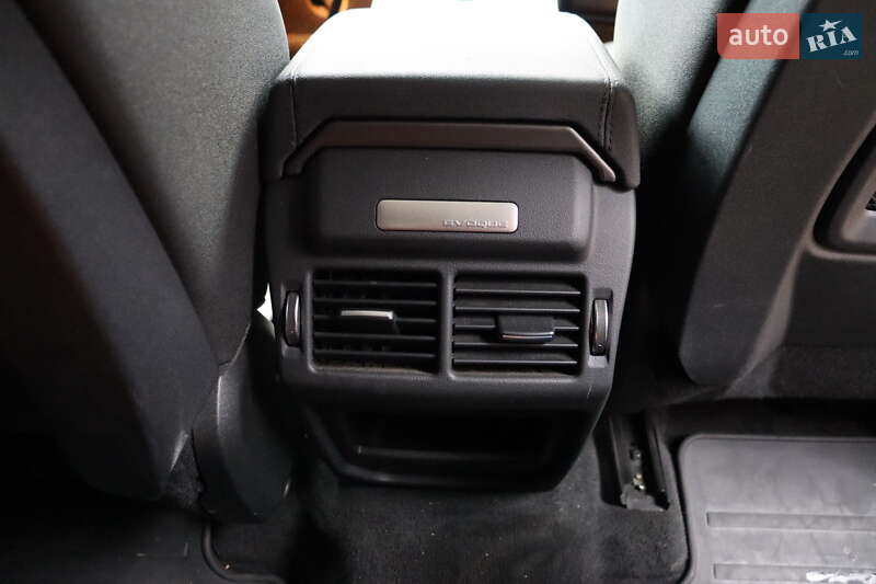 Позашляховик / Кросовер Land Rover Range Rover Evoque 2018 в Львові фото 32 Позашляховик / Кросовер Land Rover Range Rover Evoque 2018 в Львові