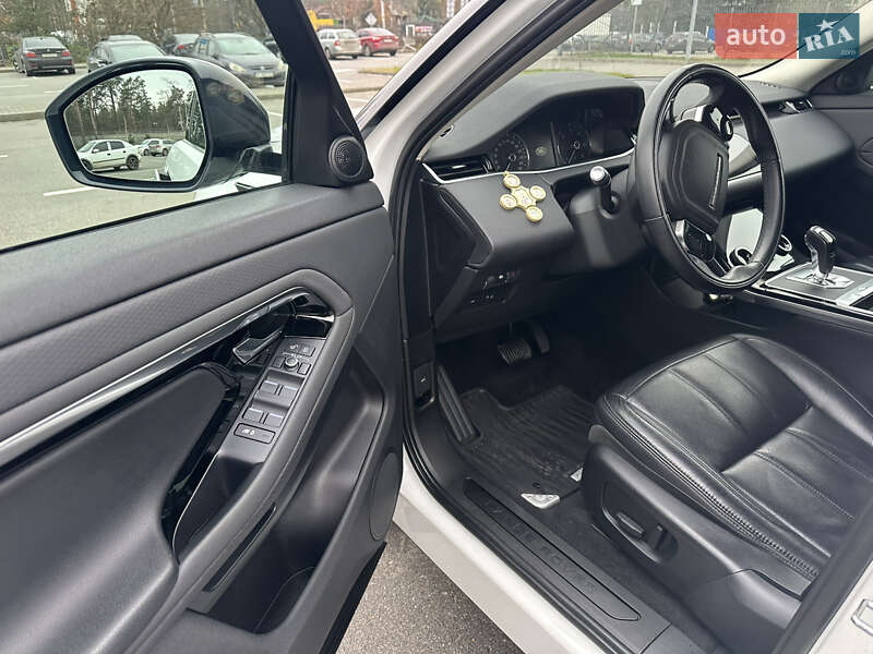 Внедорожник / Кроссовер Land Rover Range Rover Evoque 2019 в Киеве