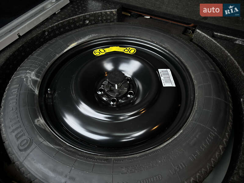 Внедорожник / Кроссовер Land Rover Range Rover Evoque 2012 в Киеве