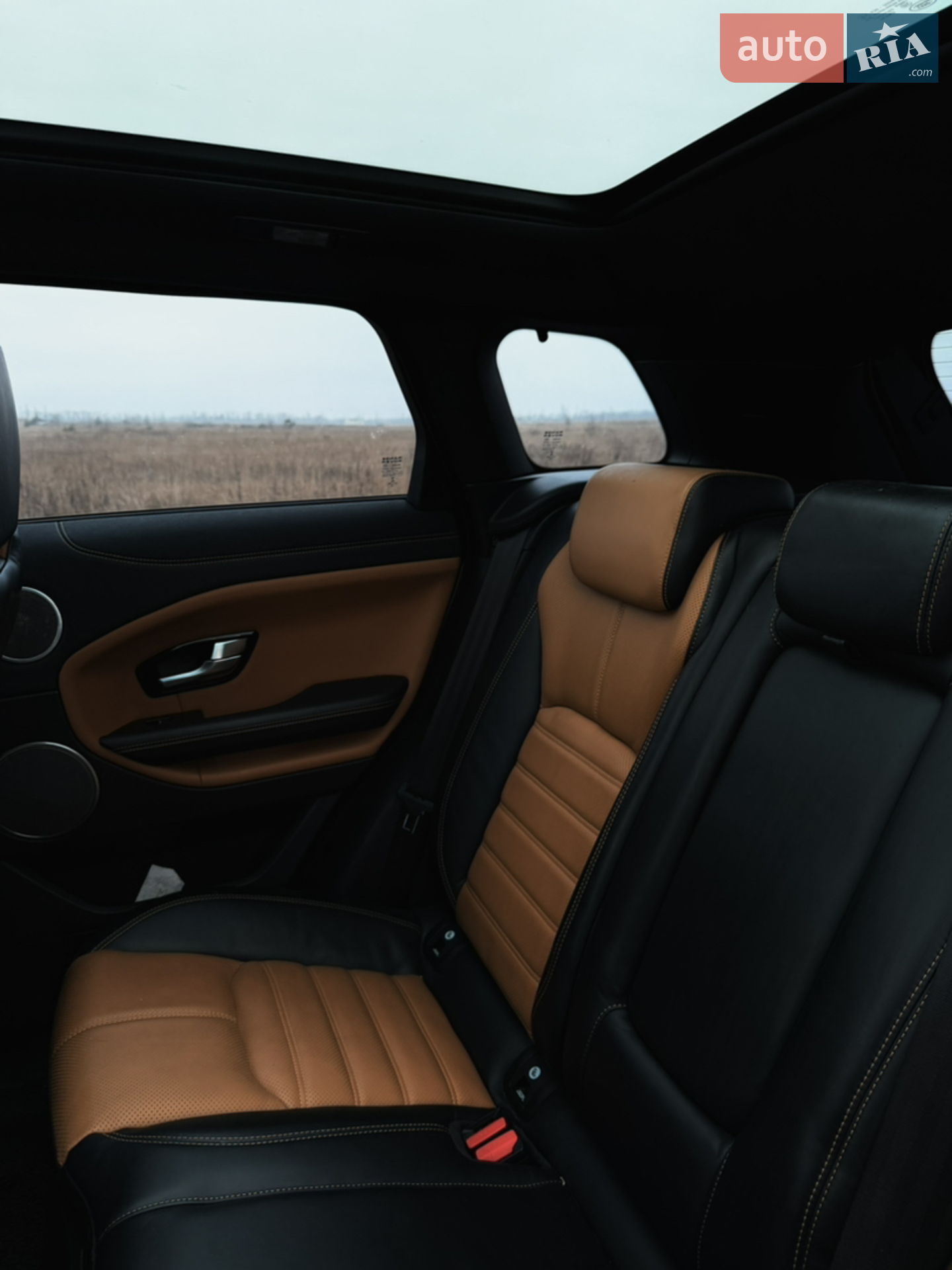 2016 Land Rover Range Rover Evoque - мініатюра 18