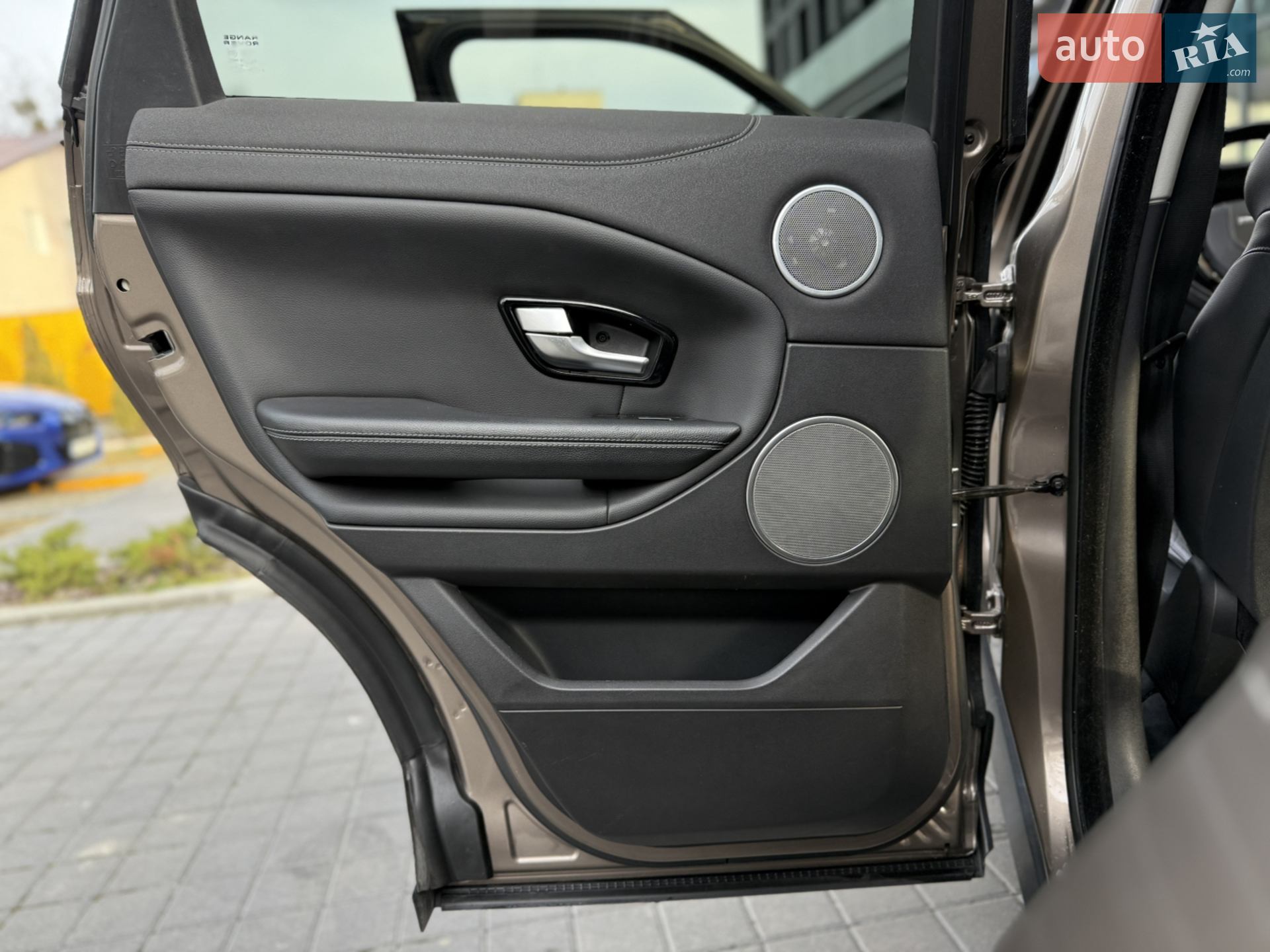 2017 Land Rover Range Rover Evoque - мініатюра 43