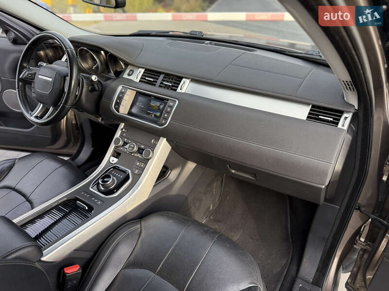 Внедорожник / Кроссовер Land Rover Range Rover Evoque 2017 в Львове фото 59 Внедорожник / Кроссовер Land Rover Range Rover Evoque 2017 в Львове