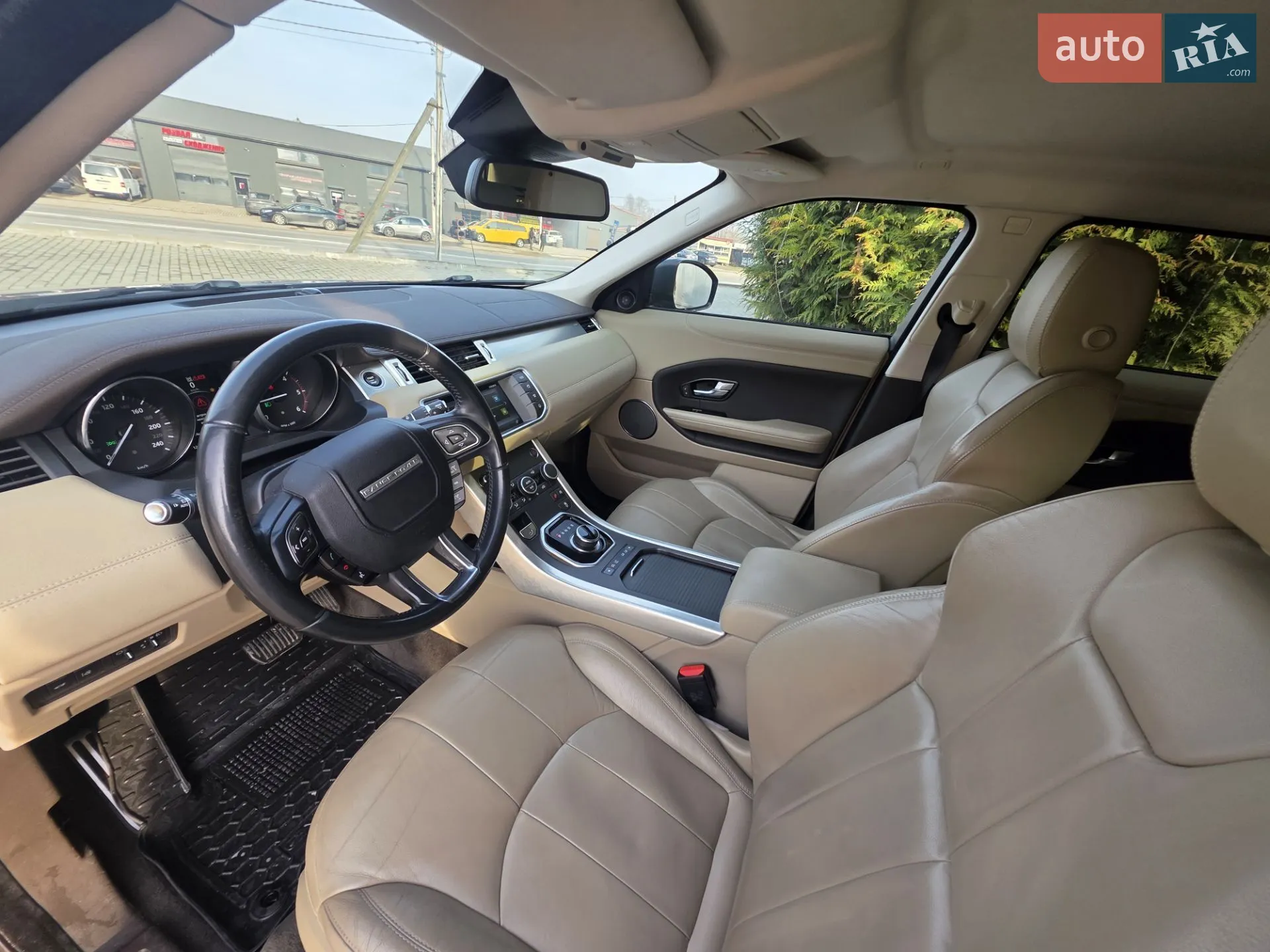 2017 Land Rover Range Rover Evoque - мініатюра 72