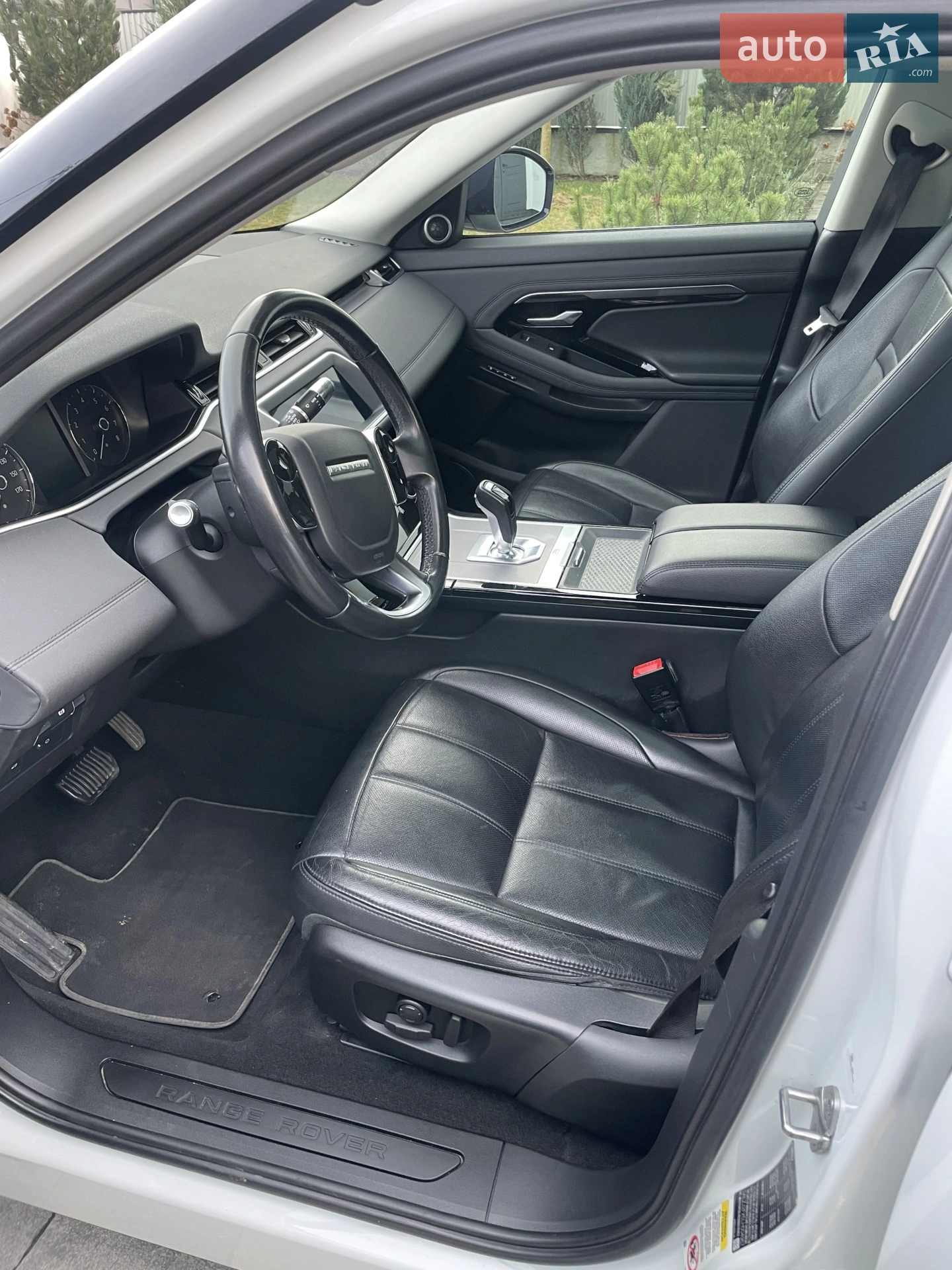 2019 Land Rover Range Rover Evoque - мініатюра 12