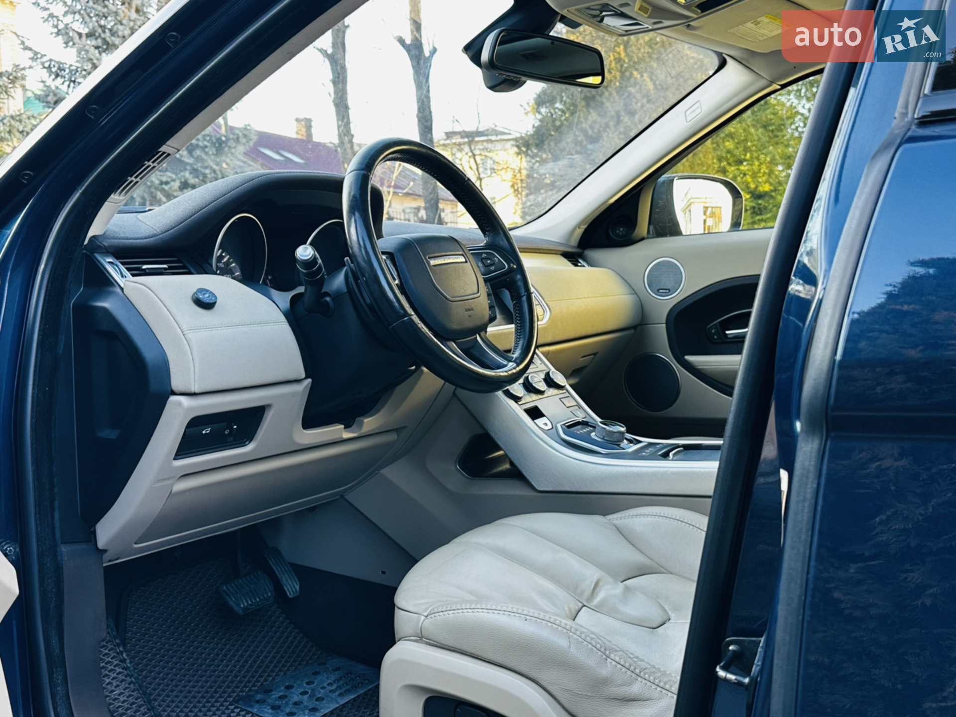 2012 Land Rover Range Rover Evoque - мініатюра 51