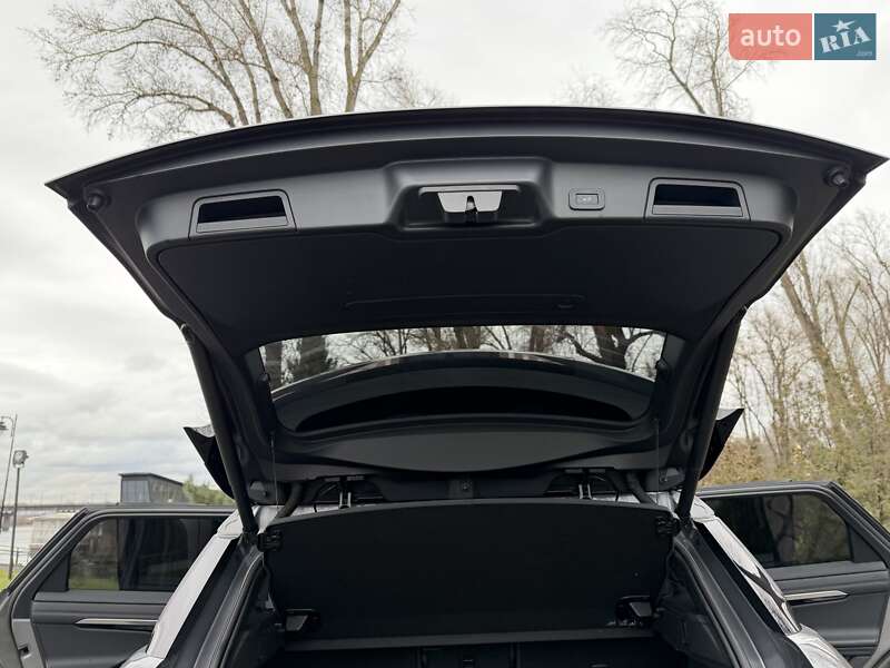 Внедорожник / Кроссовер Land Rover Range Rover Evoque 2022 в Киеве фото 127 Внедорожник / Кроссовер Land Rover Range Rover Evoque 2022 в Киеве