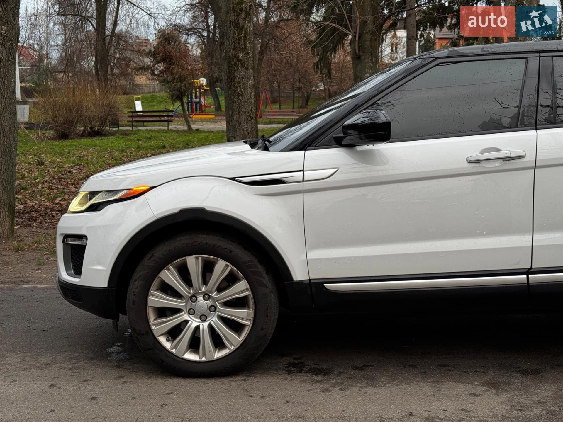 2017 Land Rover Range Rover Evoque - мініатюра 11