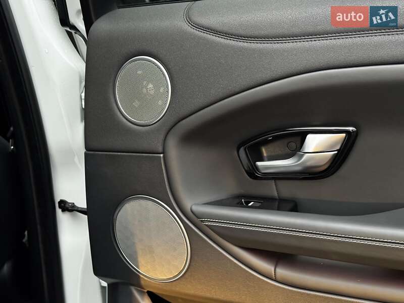 Позашляховик / Кросовер Land Rover Range Rover Evoque 2017 в Києві