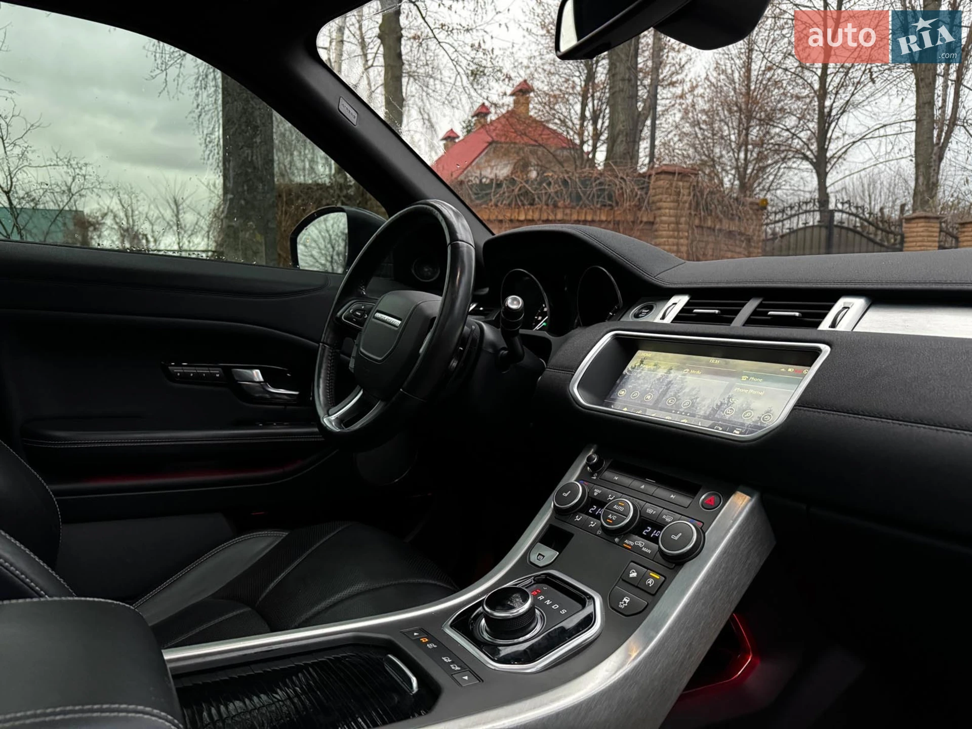 2017 Land Rover Range Rover Evoque - мініатюра 40