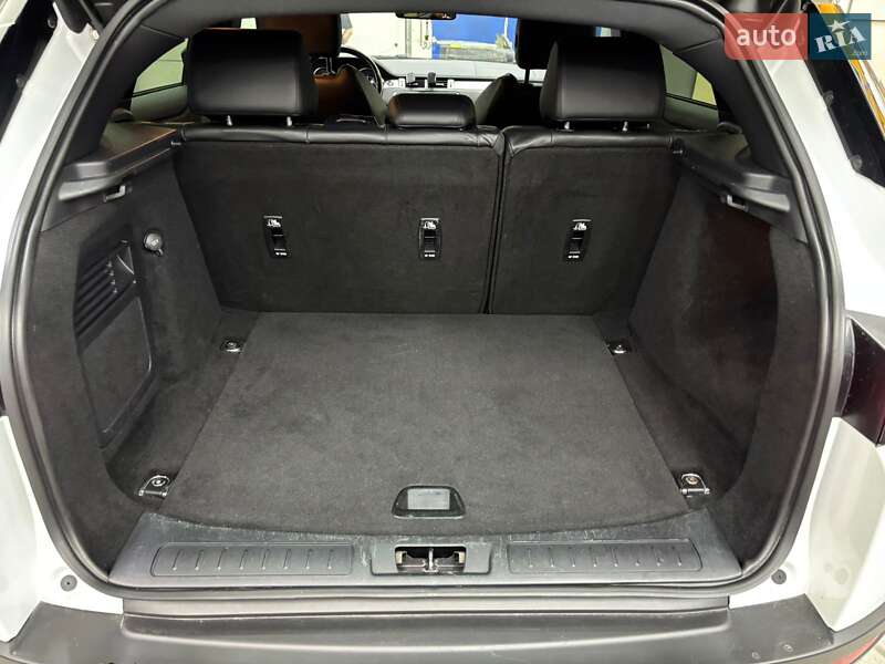 Внедорожник / Кроссовер Land Rover Range Rover Evoque 2016 в Киеве