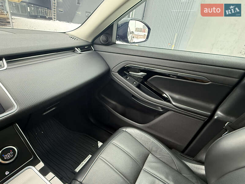 Внедорожник / Кроссовер Land Rover Range Rover Evoque 2019 в Киеве