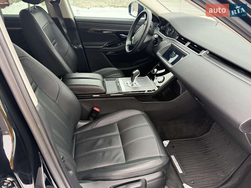 Внедорожник / Кроссовер Land Rover Range Rover Evoque 2019 в Киеве