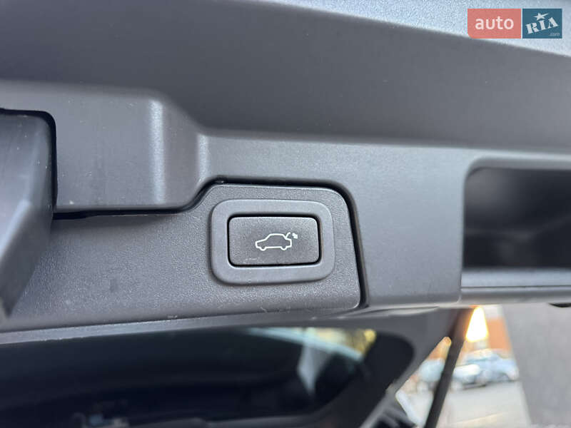 Внедорожник / Кроссовер Land Rover Range Rover Evoque 2017 в Ивано-Франковске