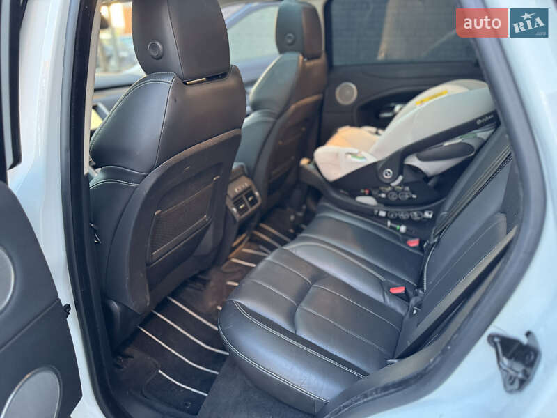 Внедорожник / Кроссовер Land Rover Range Rover Evoque 2017 в Ивано-Франковске