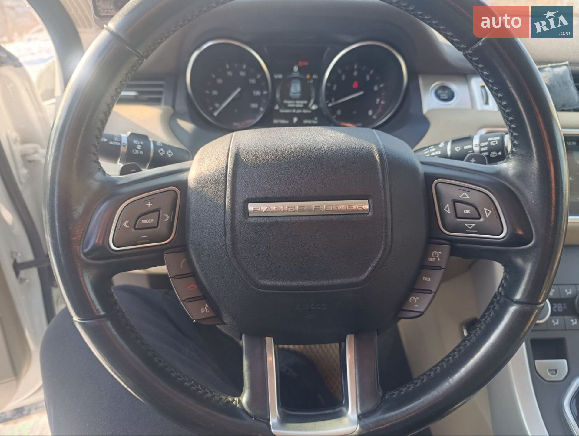 2016 Land Rover Range Rover Evoque - мініатюра 29