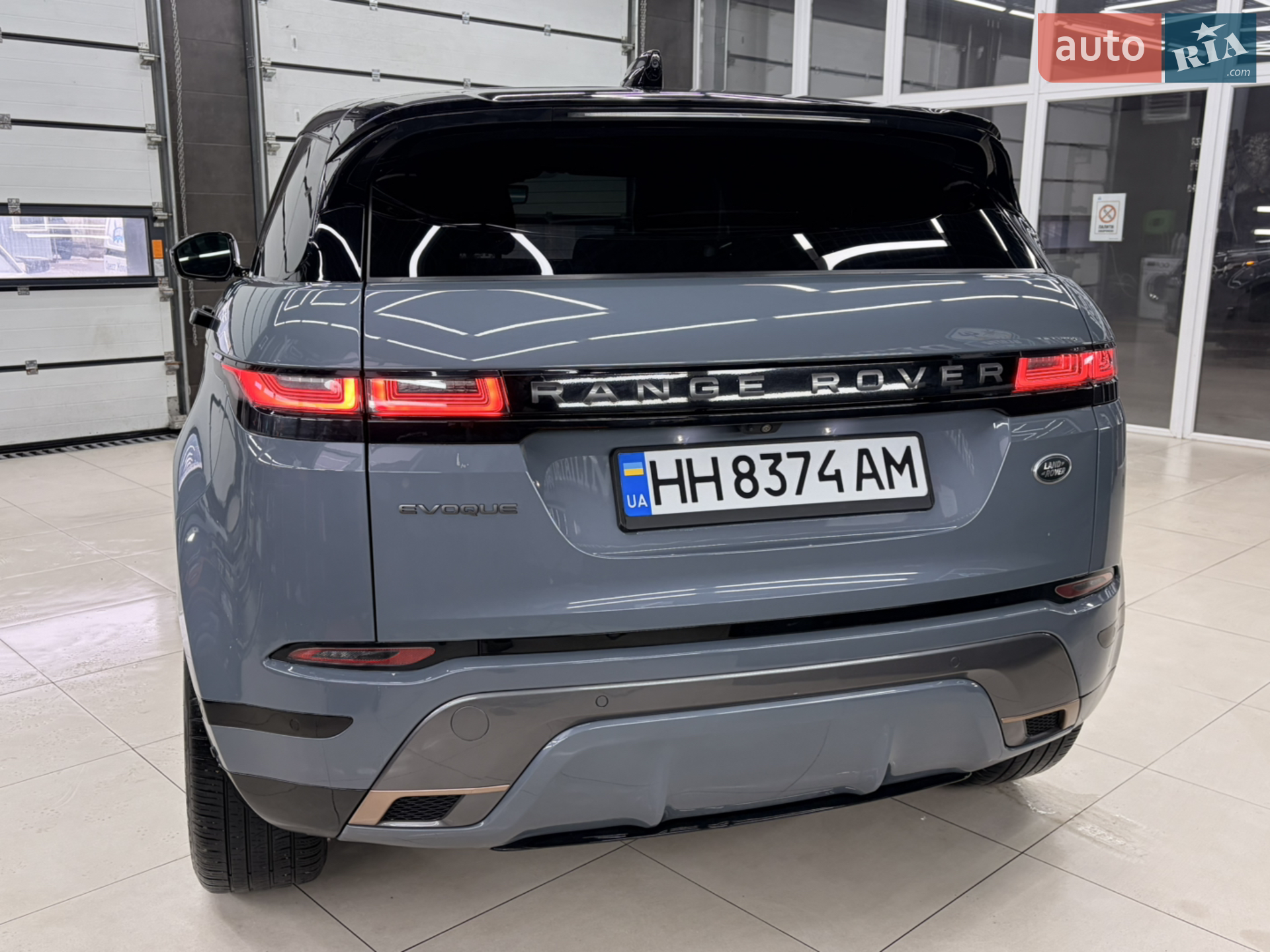 2019 Land Rover Range Rover Evoque - мініатюра 12