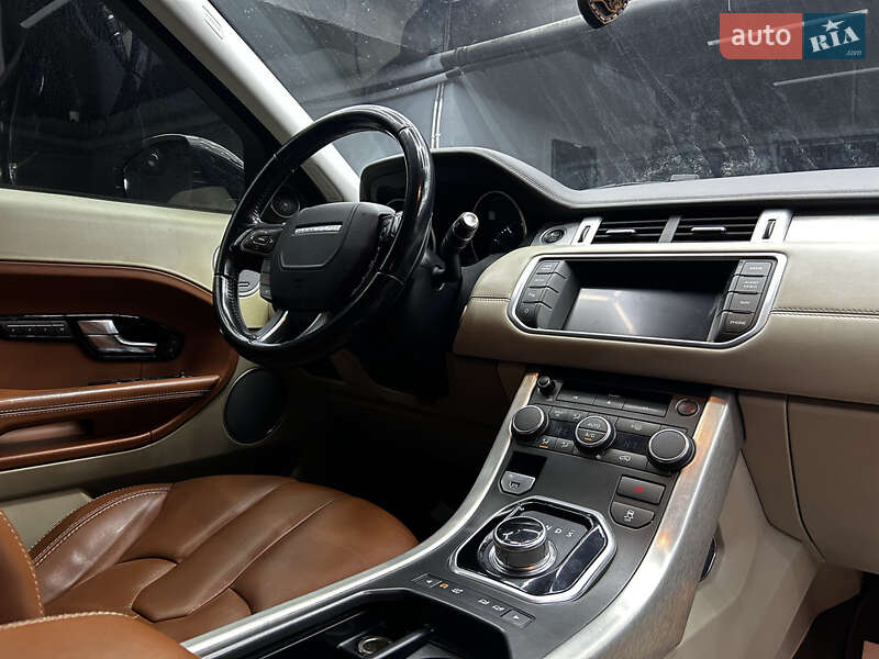 Внедорожник / Кроссовер Land Rover Range Rover Evoque 2012 в Черновцах