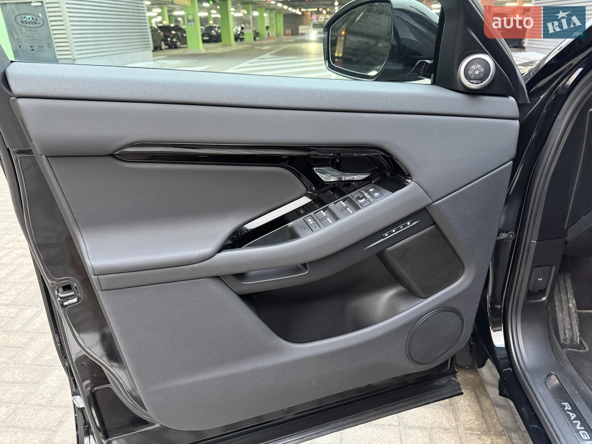 2024 Land Rover Range Rover Evoque - мініатюра 20