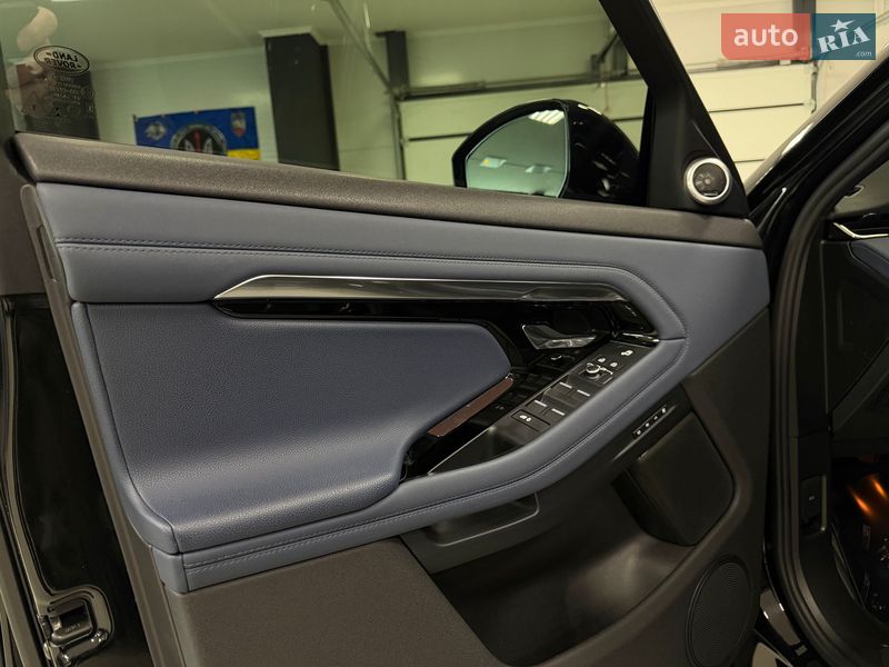 Внедорожник / Кроссовер Land Rover Range Rover Evoque 2021 в Тернополе