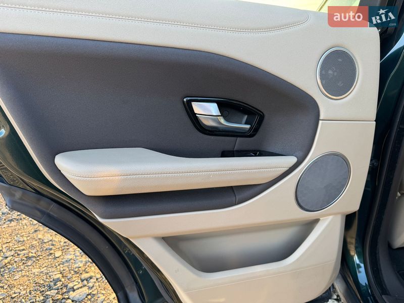 Внедорожник / Кроссовер Land Rover Range Rover Evoque 2016 в Хмельницком