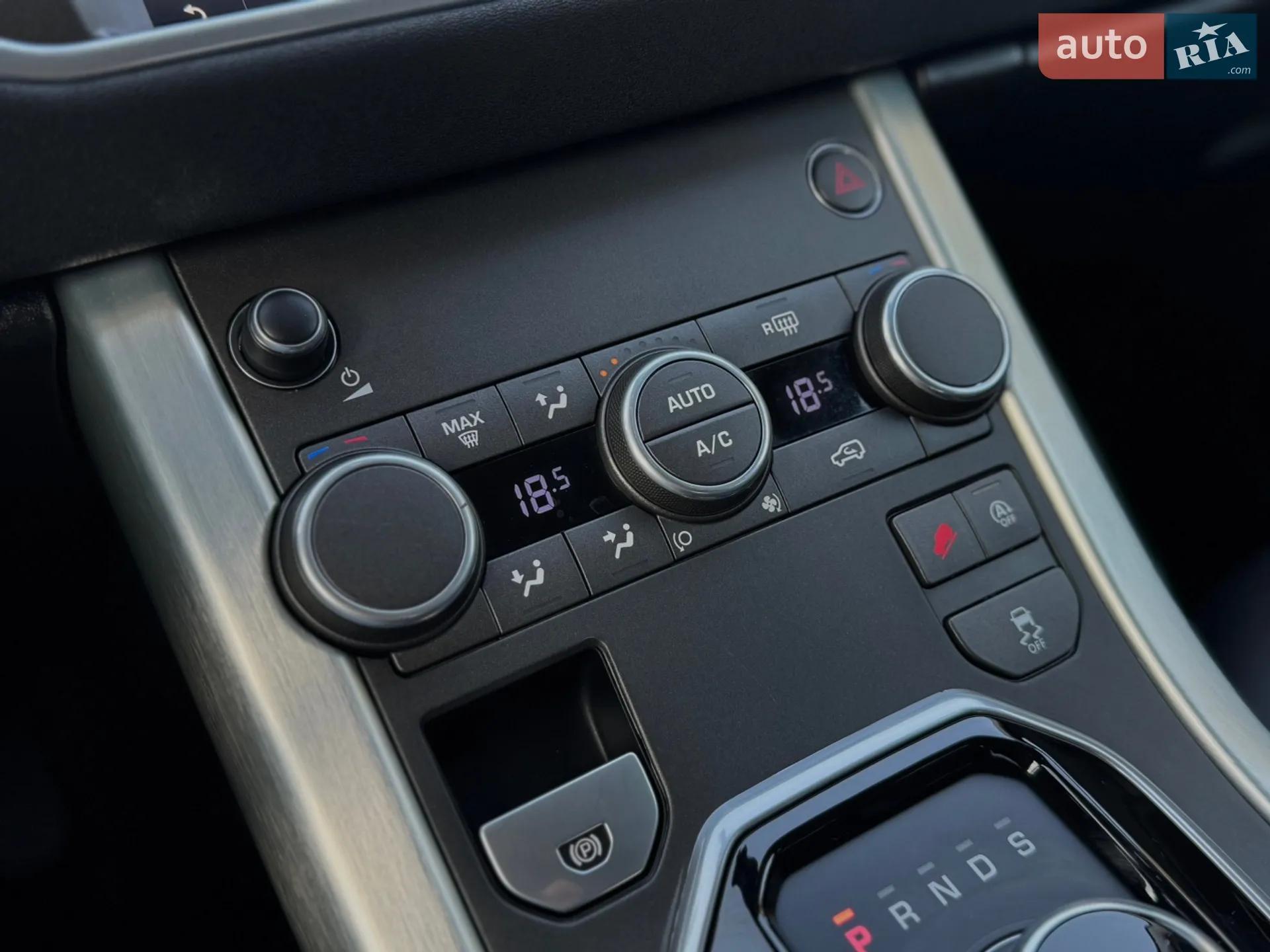 2019 Land Rover Range Rover Evoque - мініатюра 62