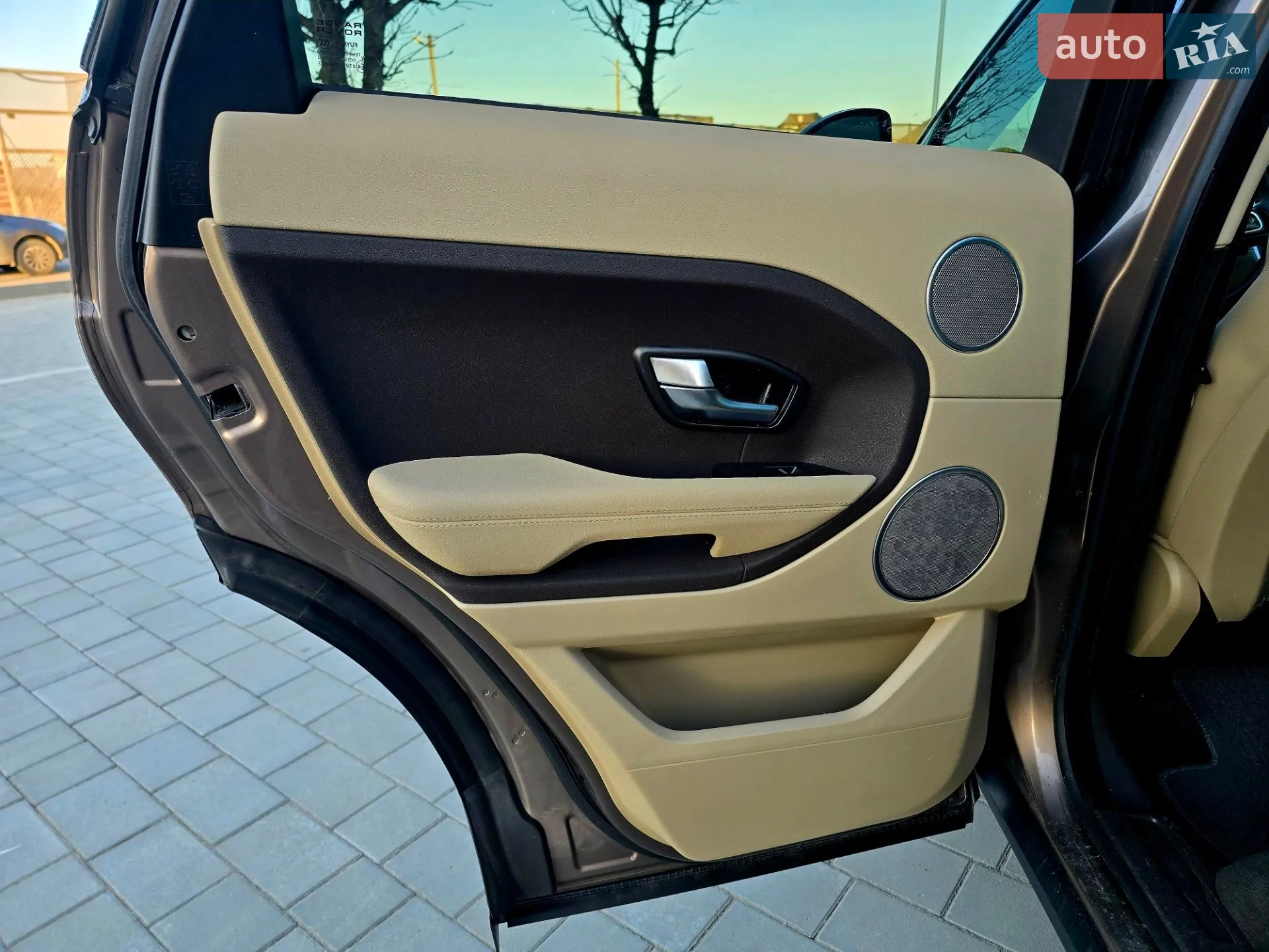 2015 Land Rover Range Rover Evoque - мініатюра 48