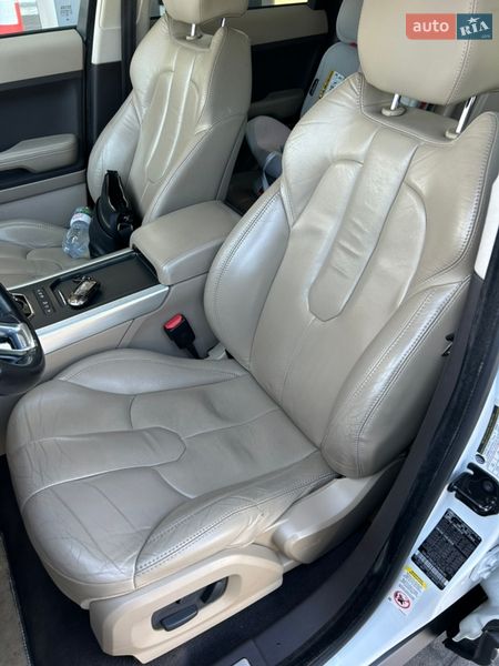 Внедорожник / Кроссовер Land Rover Range Rover Evoque 2012 в Борисполе