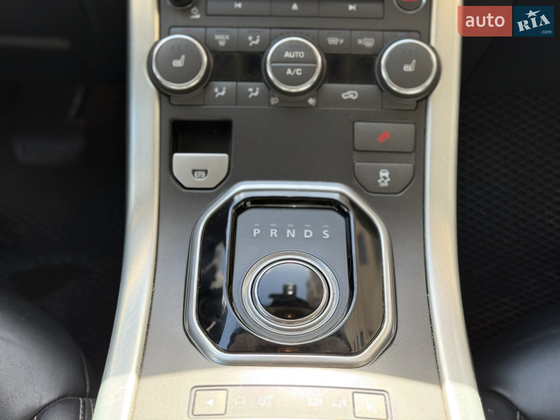 2012 Land Rover Range Rover Evoque - мініатюра 12