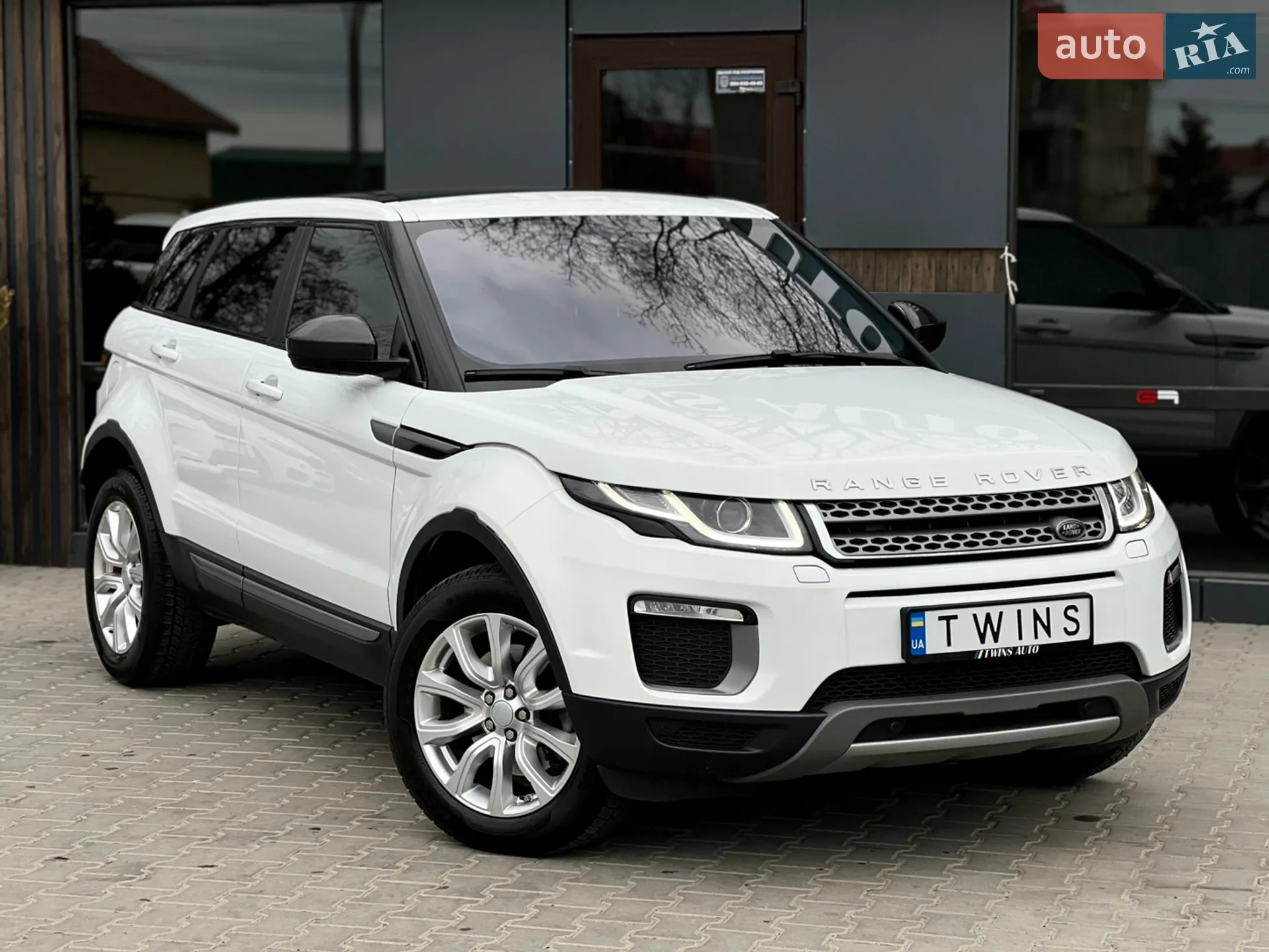 2017 Land Rover Range Rover Evoque - мініатюра 3