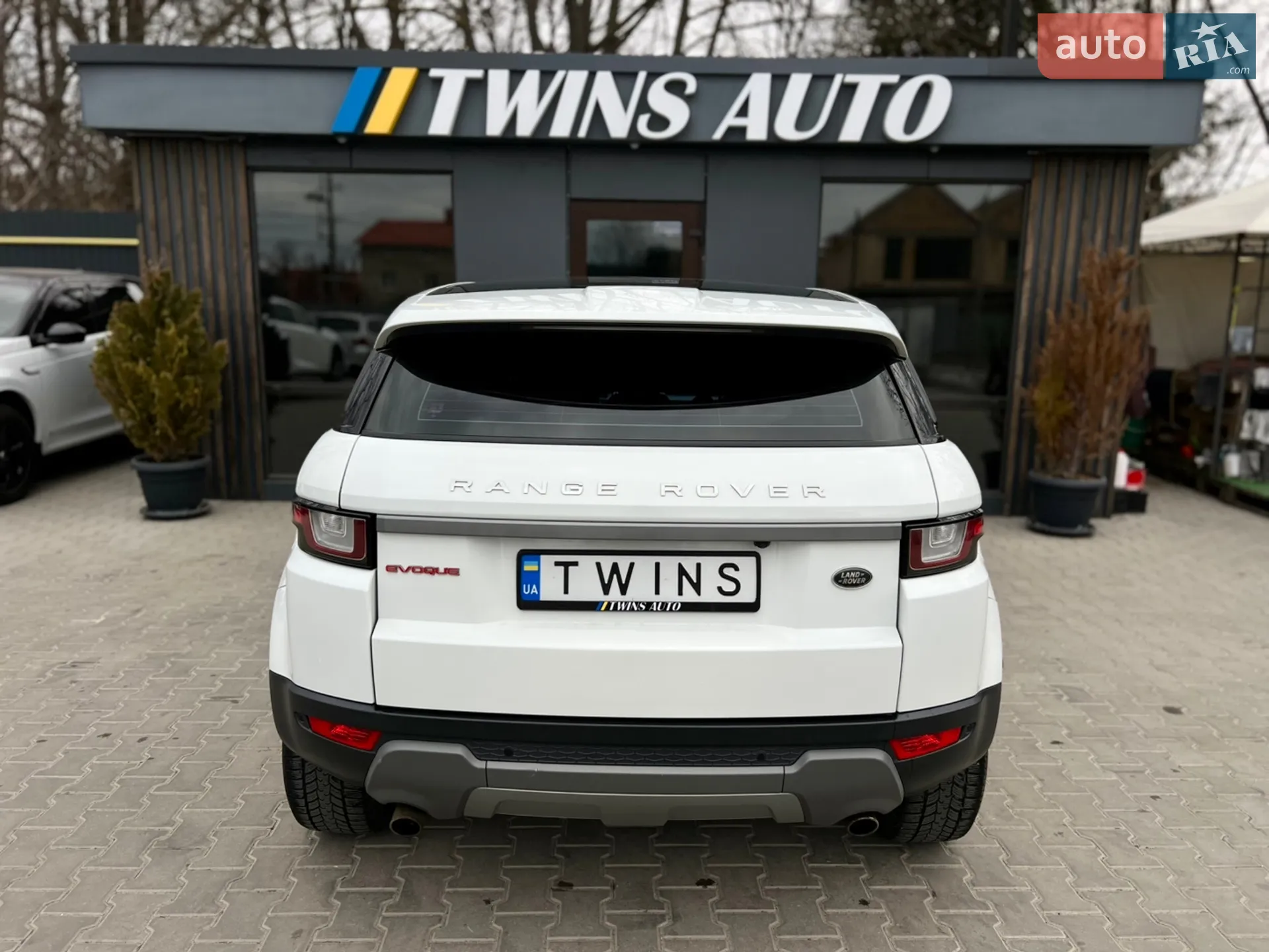 2017 Land Rover Range Rover Evoque - мініатюра 21