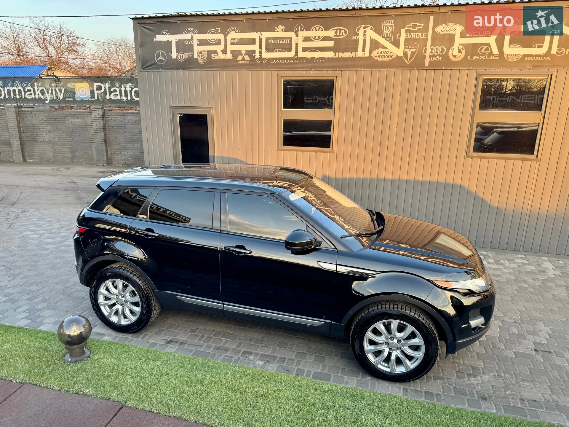 2015 Land Rover Range Rover Evoque - мініатюра 52