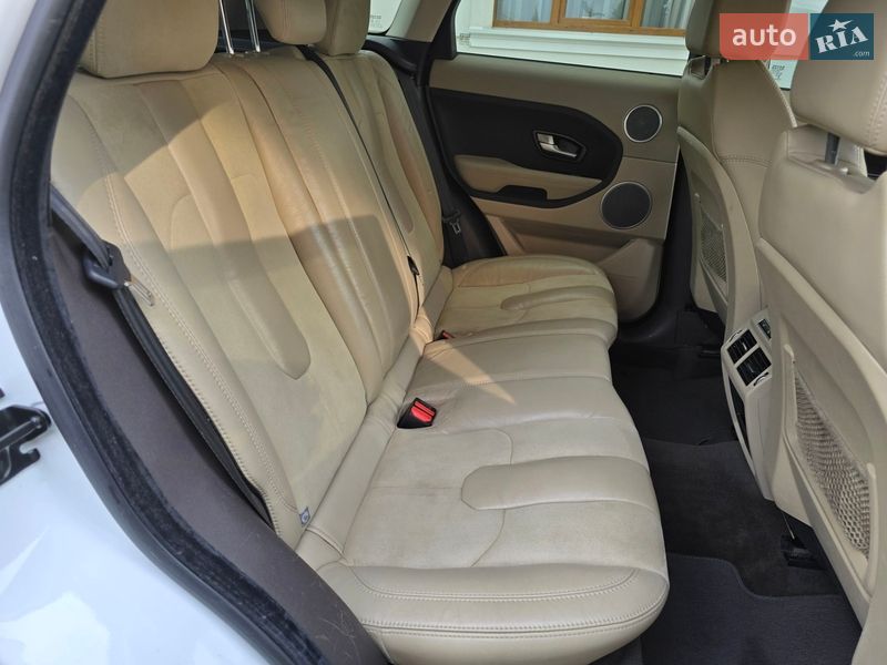 Внедорожник / Кроссовер Land Rover Range Rover Evoque 2015 в Ивано-Франковске