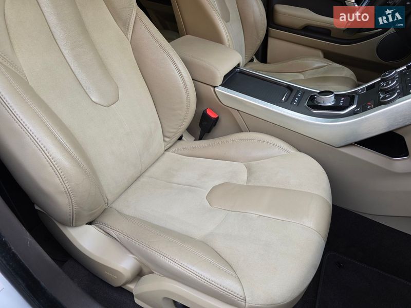 Внедорожник / Кроссовер Land Rover Range Rover Evoque 2015 в Ивано-Франковске