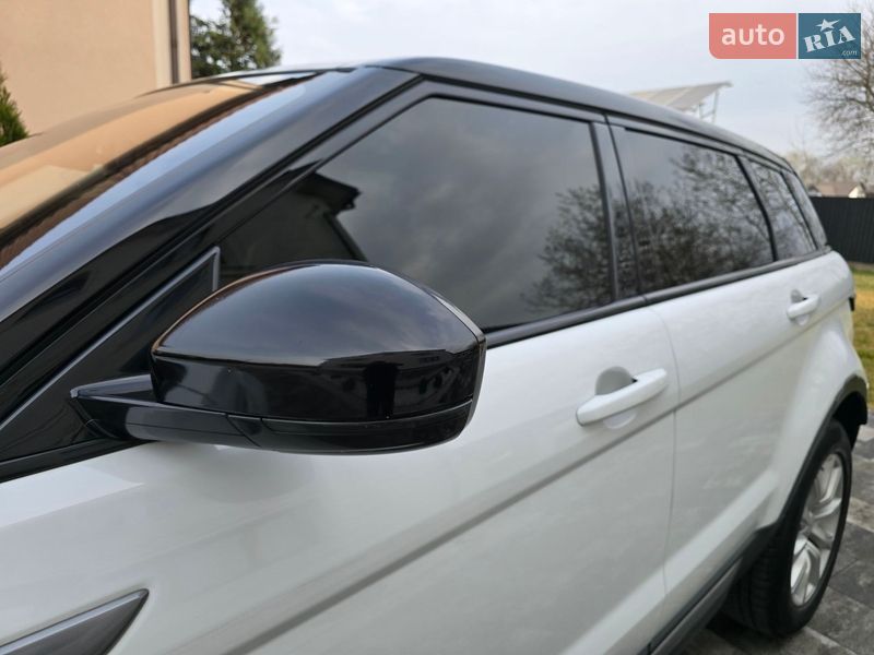Внедорожник / Кроссовер Land Rover Range Rover Evoque 2015 в Ивано-Франковске