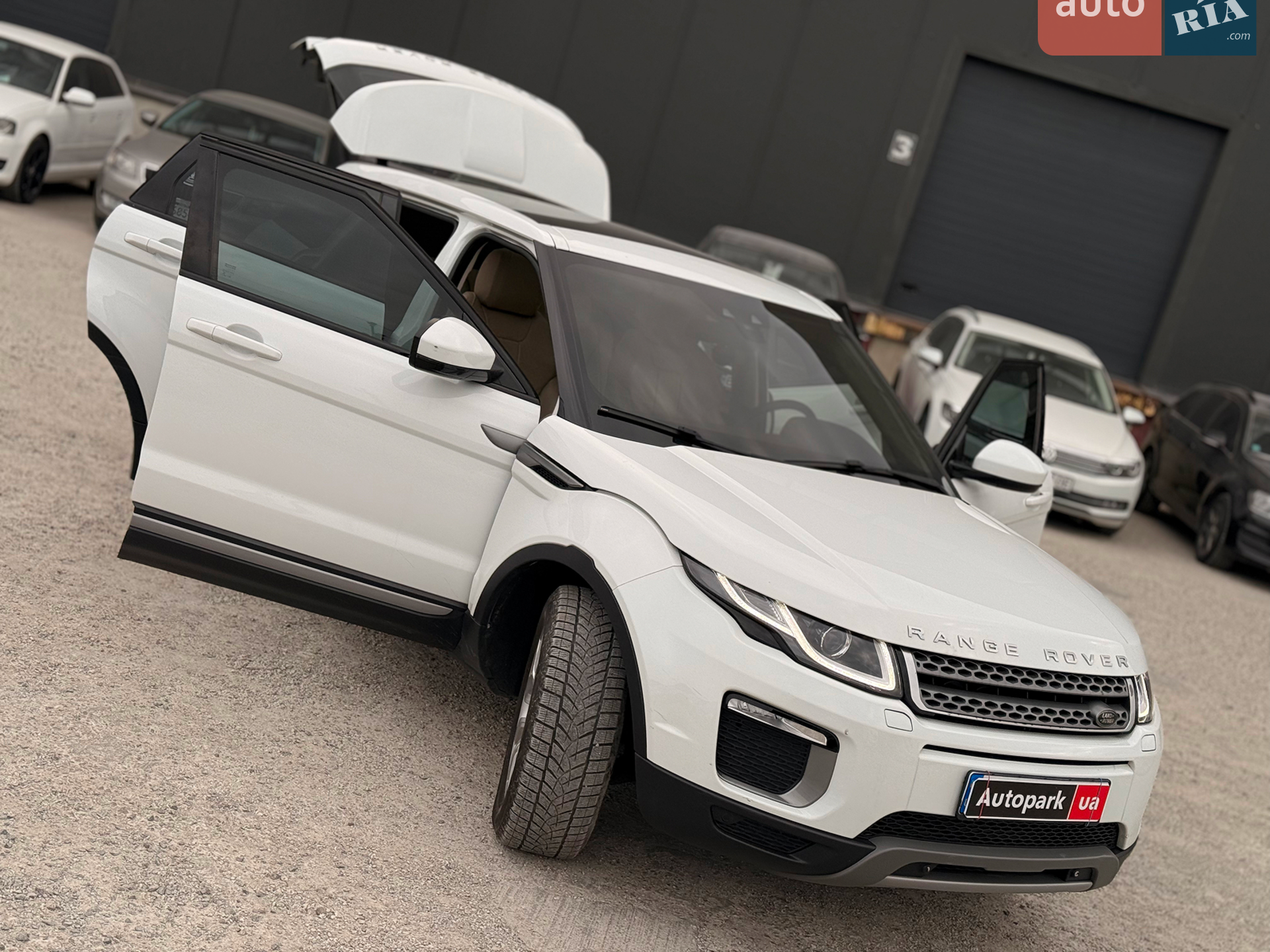 2016 Land Rover Range Rover Evoque - мініатюра 28