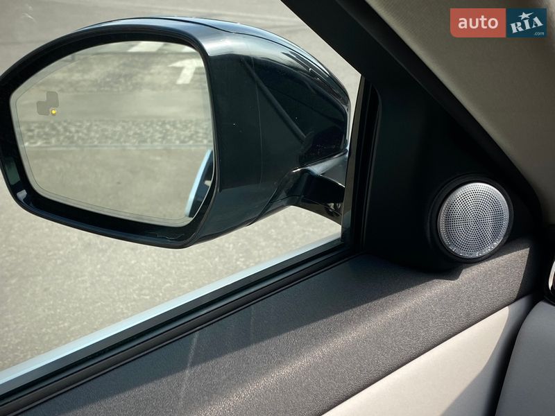 Внедорожник / Кроссовер Land Rover Range Rover Evoque 2024 в Киеве