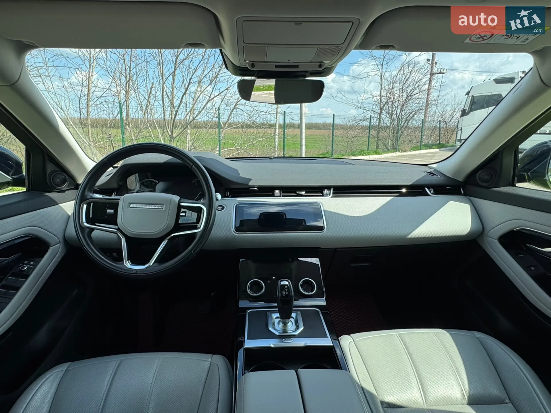 2021 Land Rover Range Rover Evoque - мініатюра 26
