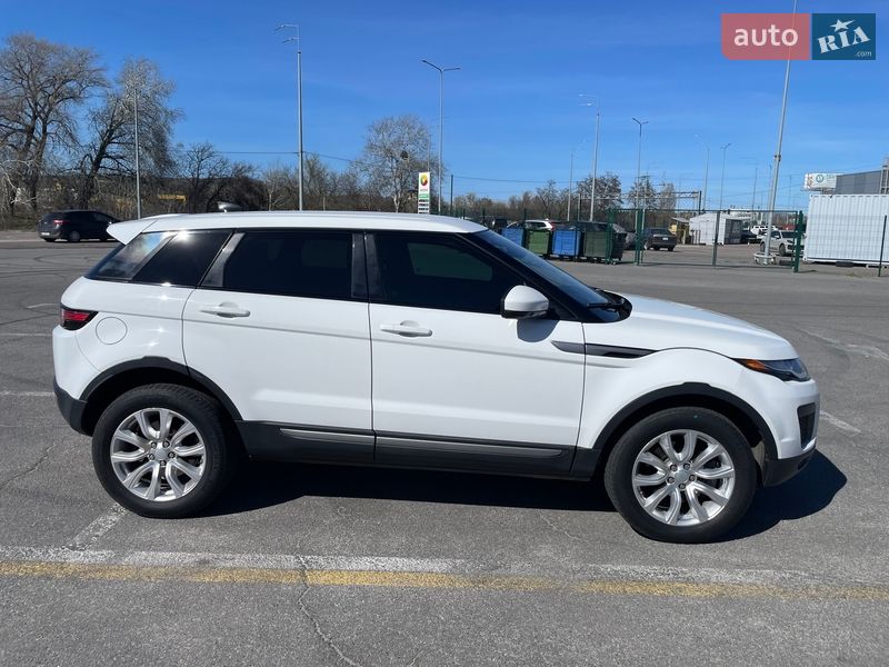 Позашляховик / Кросовер Land Rover Range Rover Evoque 2017 в Києві