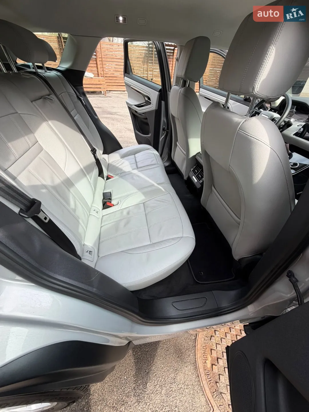 2021 Land Rover Range Rover Evoque - мініатюра 21