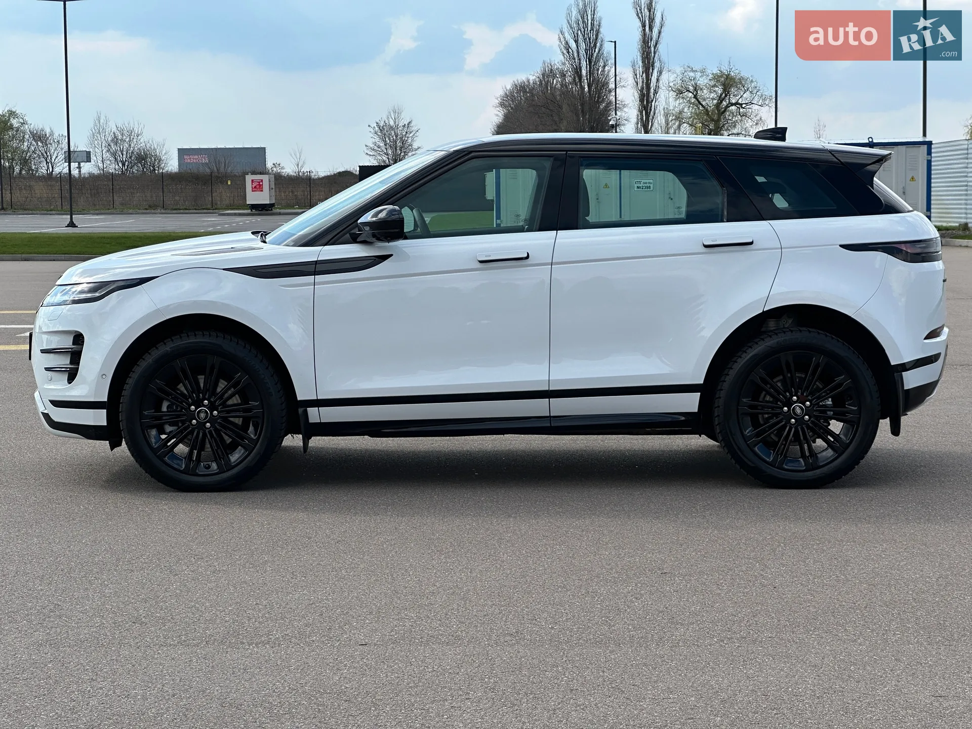 2025 Land Rover Range Rover Evoque - мініатюра 4