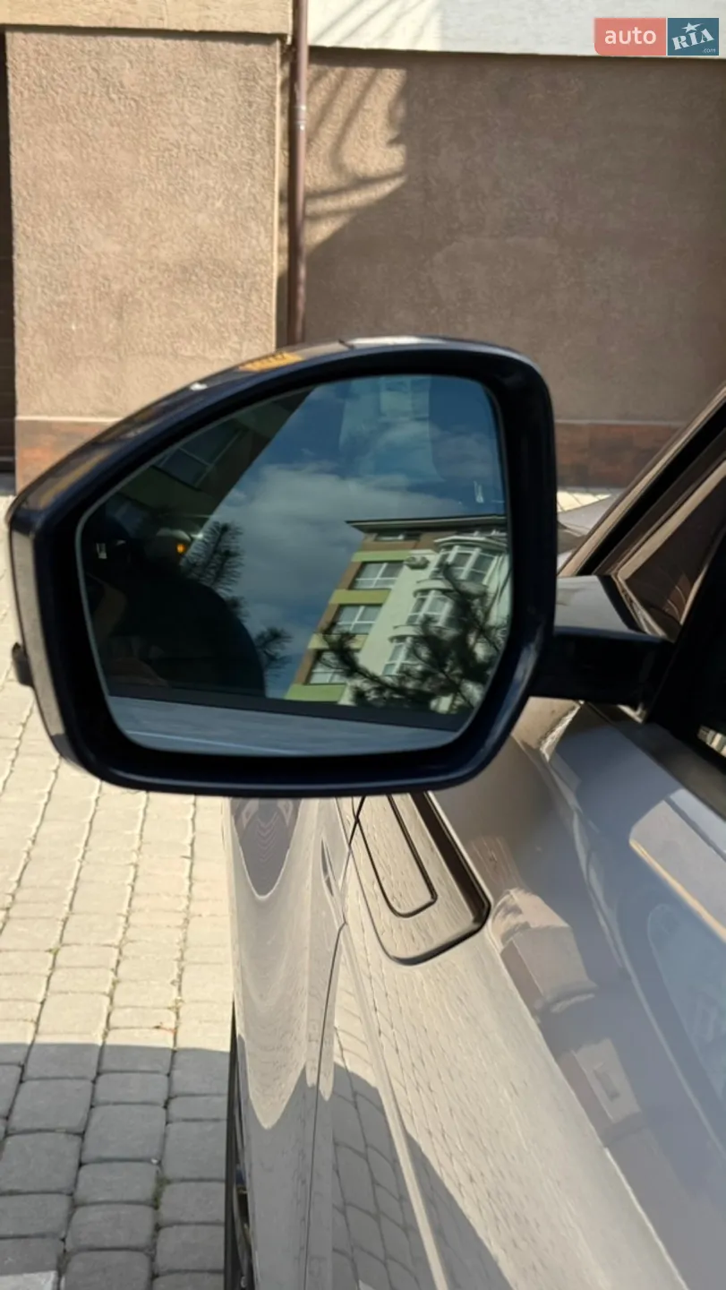 2019 Land Rover Range Rover Evoque - мініатюра 38