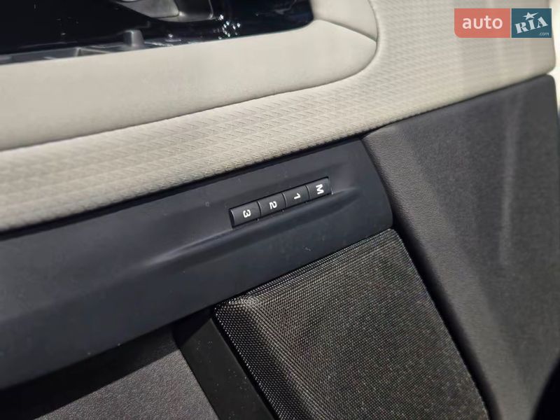 Внедорожник / Кроссовер Land Rover Range Rover Evoque 2022 в Киеве фото 15 Внедорожник / Кроссовер Land Rover Range Rover Evoque 2022 в Киеве